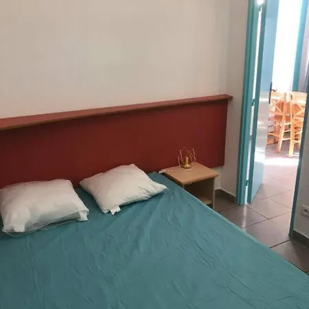 Maisonnette Bleu Piscine Apartment