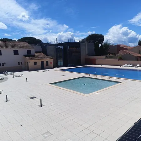 Maisonnette Bleu Piscine Lägenhet